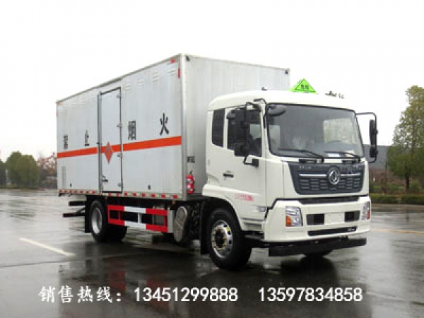 東風天錦爆破器材運輸車(JDF5180XQYDFH6)