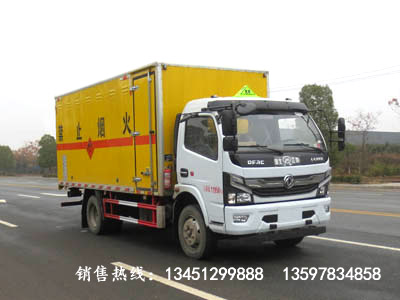 東風(fēng)多利卡易燃氣體廂式運輸車(國六)