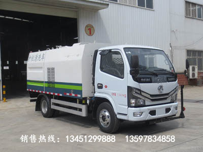 東風(fēng)小霸王護(hù)欄清洗車(國六)