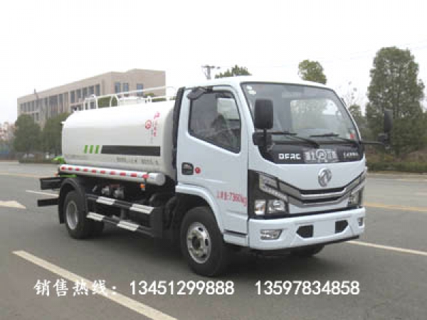 東風(fēng)小霸王灑水車裝水4噸(國六)