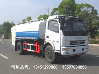 東風(fēng)多利卡消防灑水車(國六)